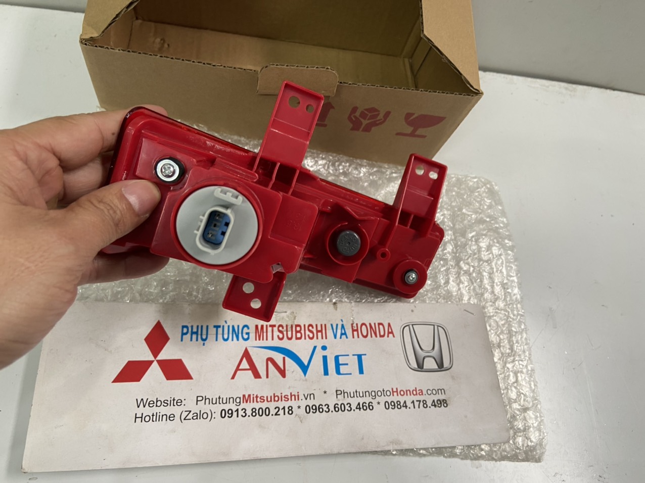 Đèn ba đờ sốc sau xe Honda CRV 2021-2022